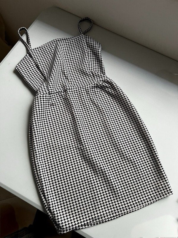 PLAID DRESS