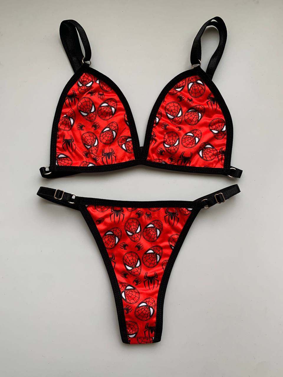 SET SPIDERMAN