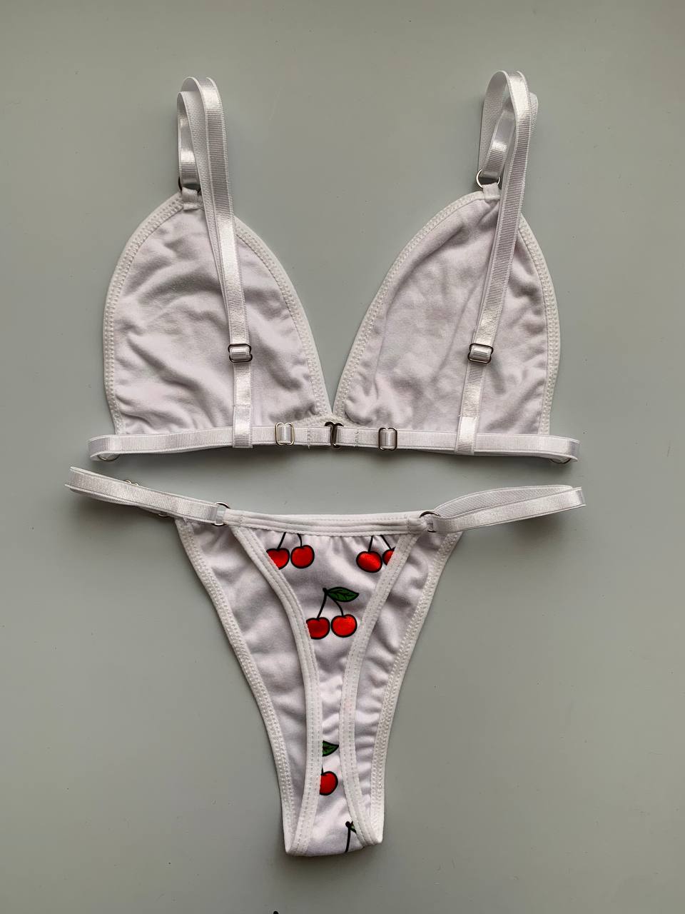 SET CHERRY