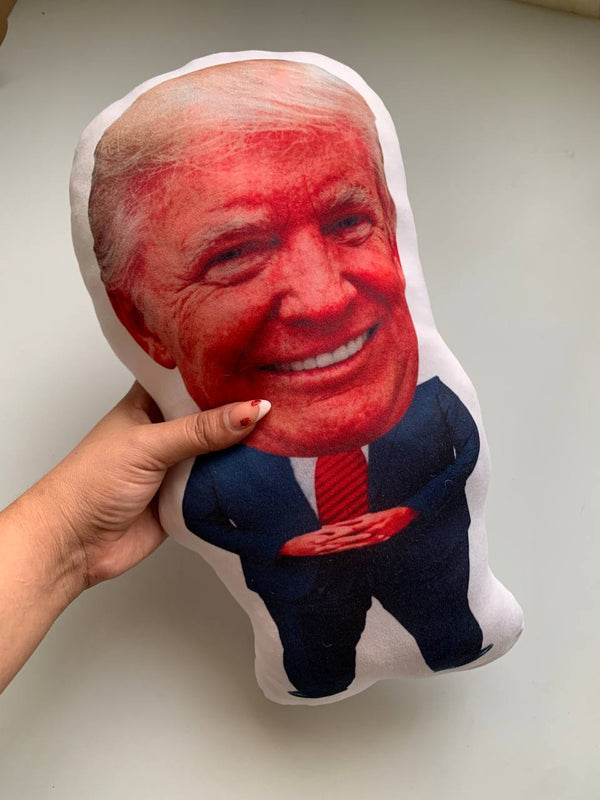 TRUMP CUSHION