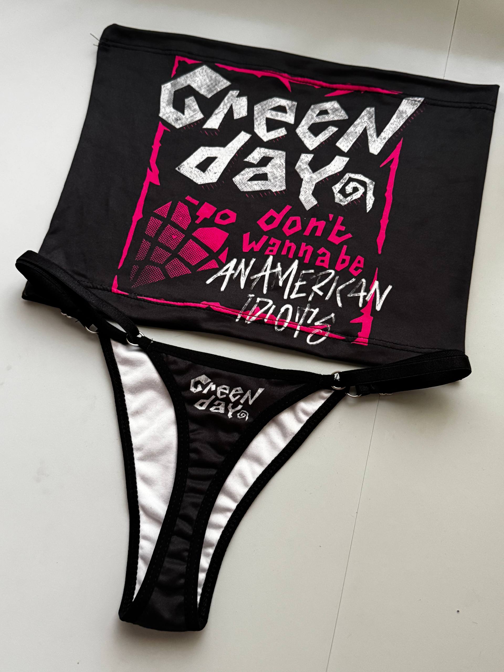 CONJUNTO GREEN DAY