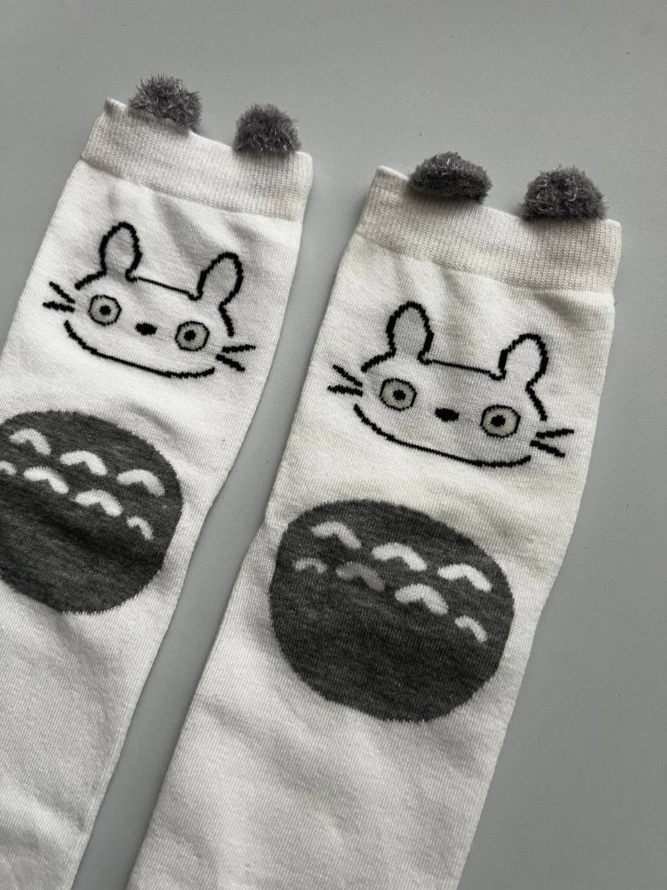MEDIAS TOTORO BLANCAS