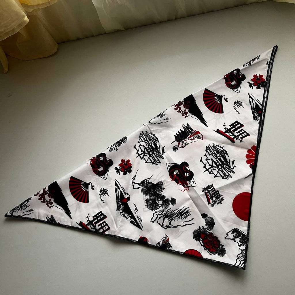 CHINESE BANDANA