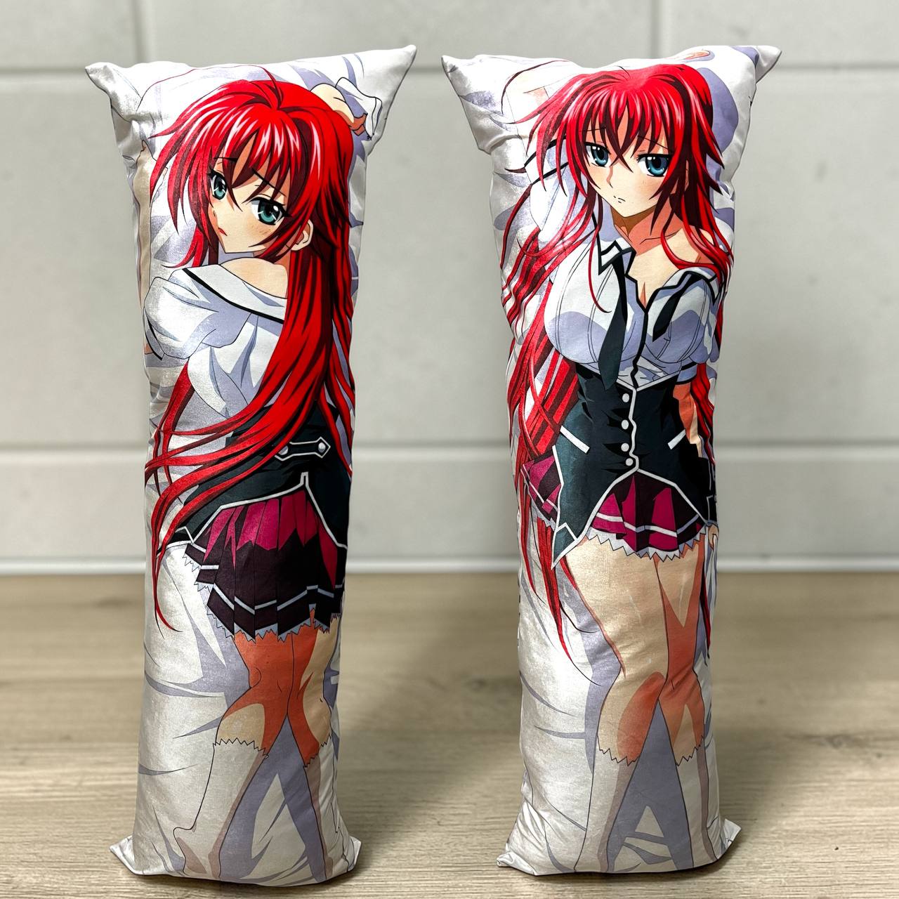 DAKIMAKURA RIAS GREMORY
