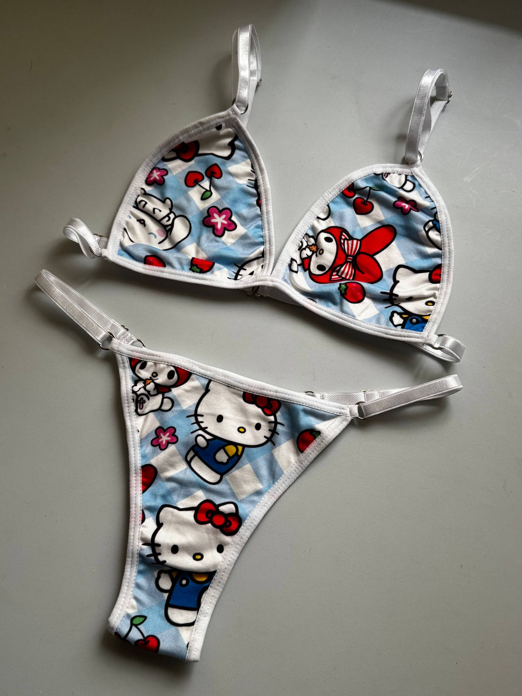 BIKINI HELLO KITTY