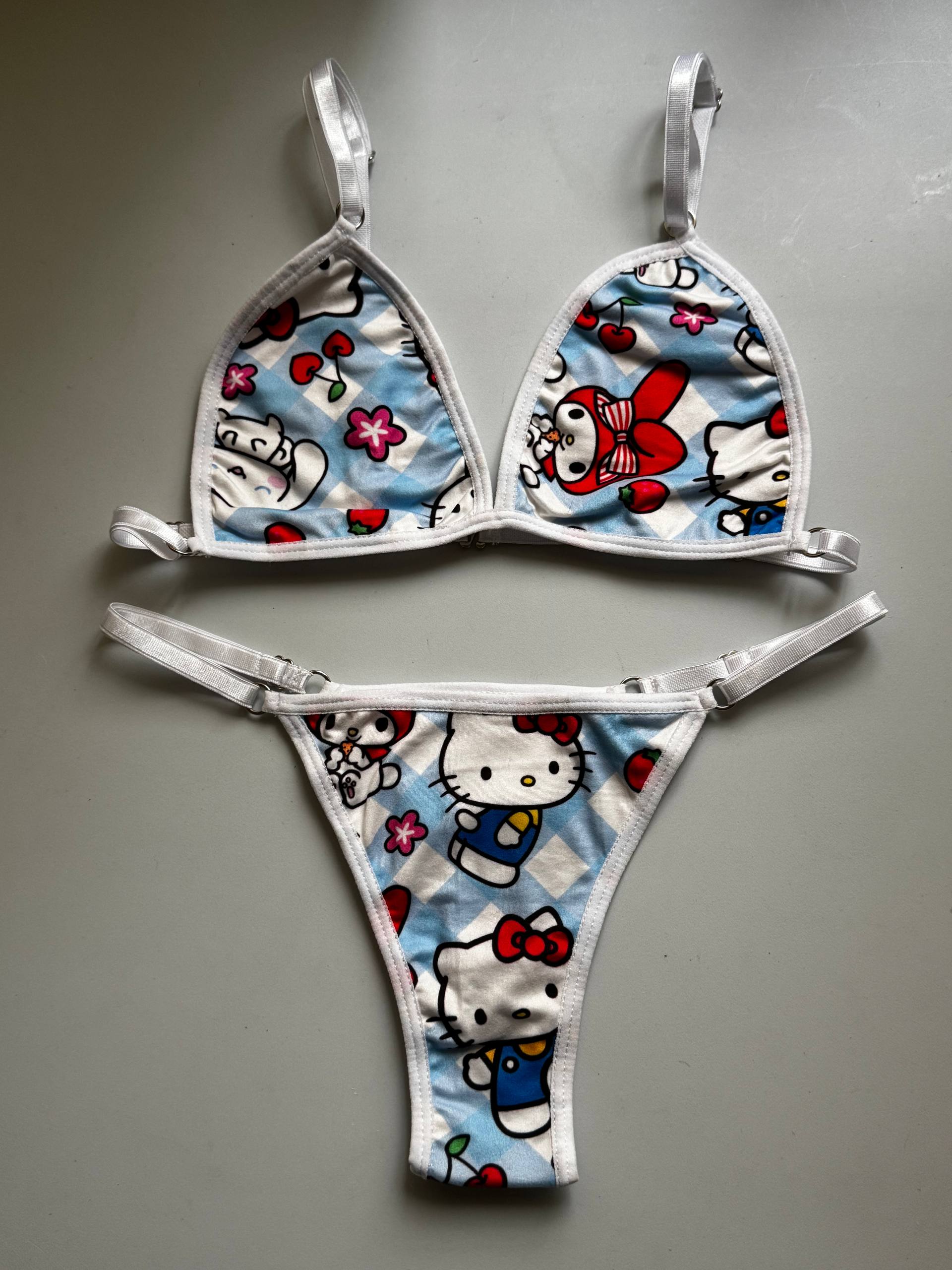 BIKINI HELLO KITTY