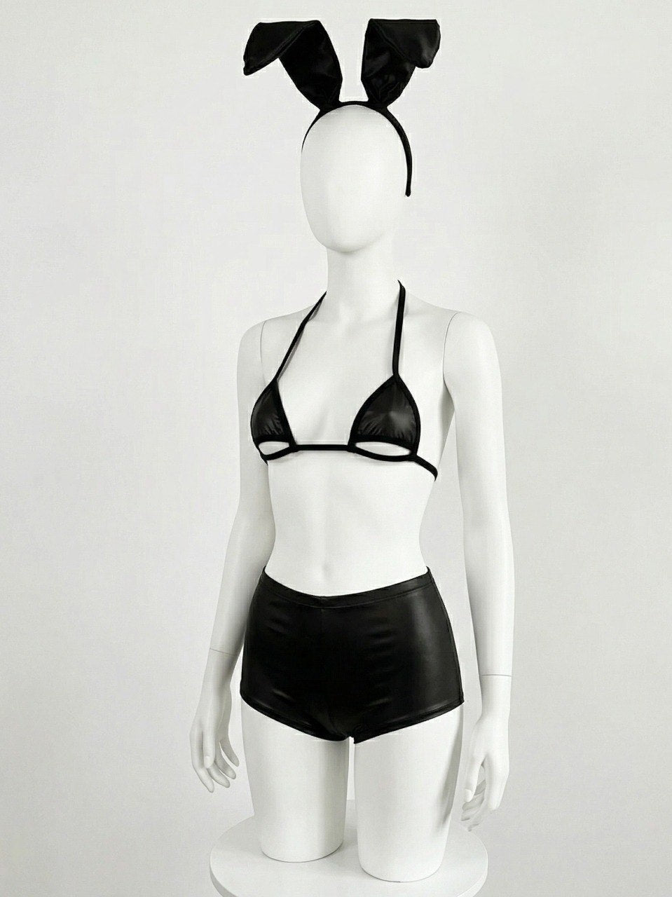 SET CONEJITA CUERINA