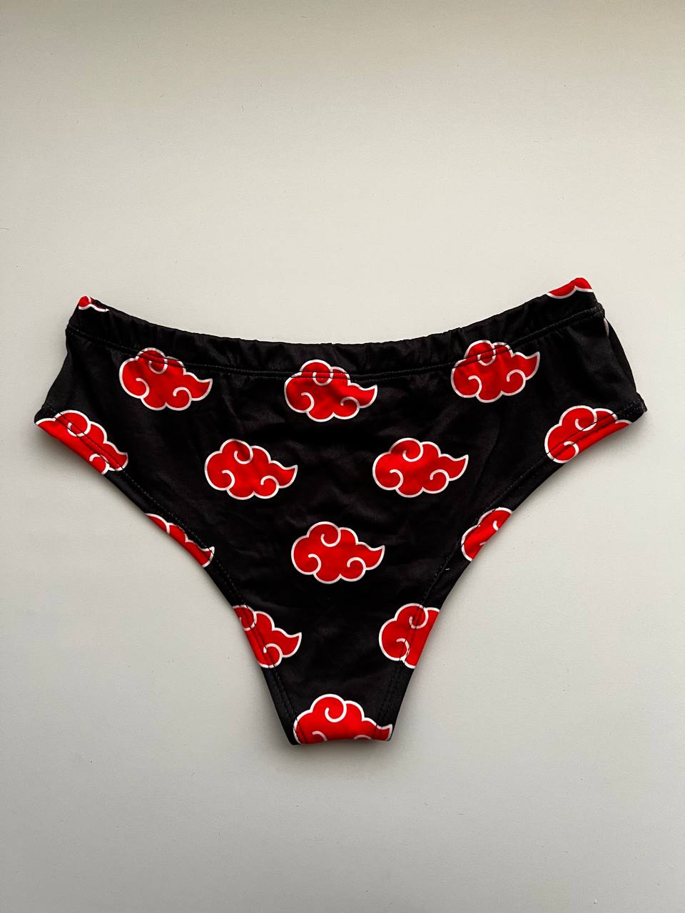 PANTY TIRO ALTO AKATSUKI