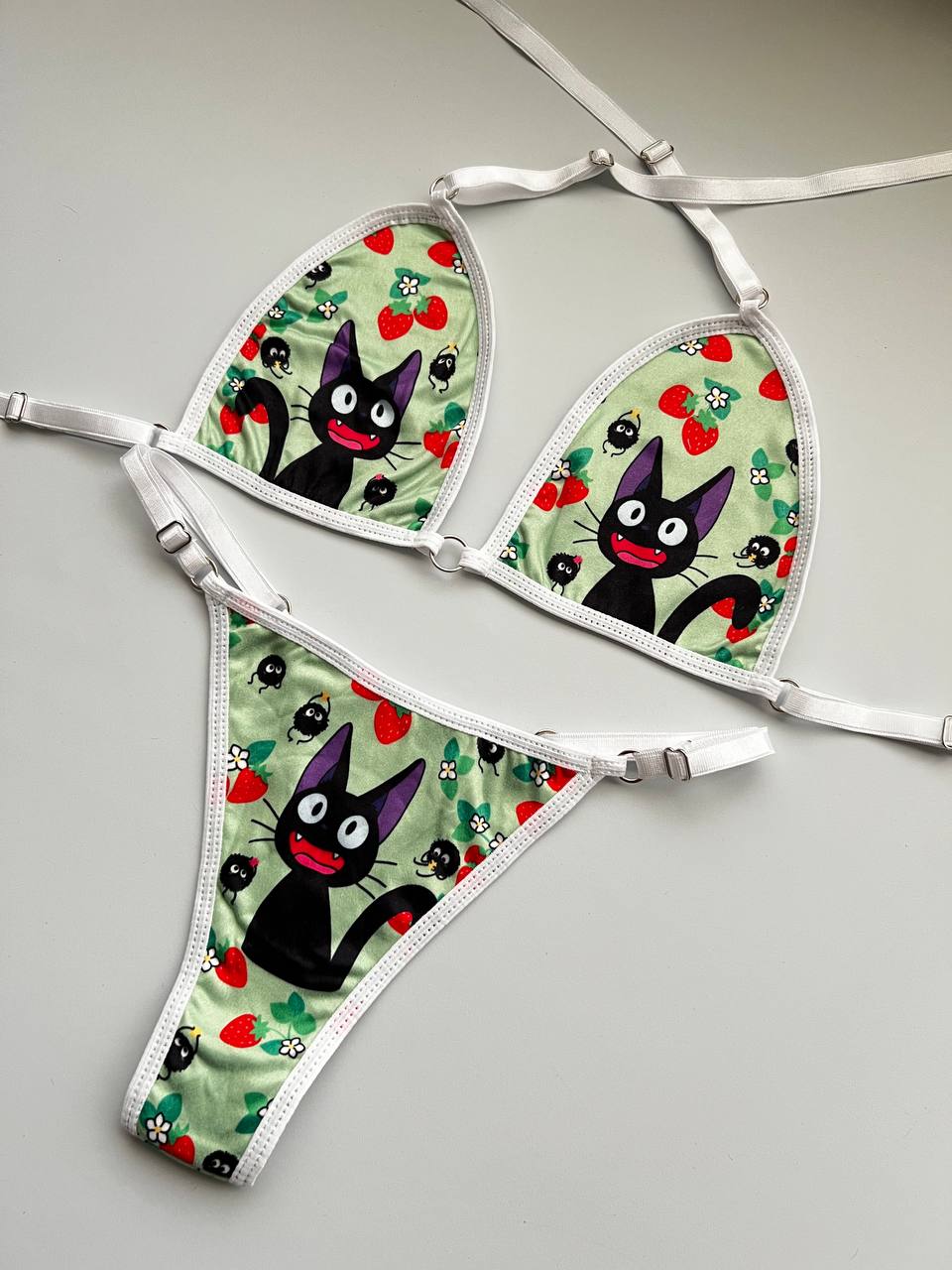 BIKINI KIKI