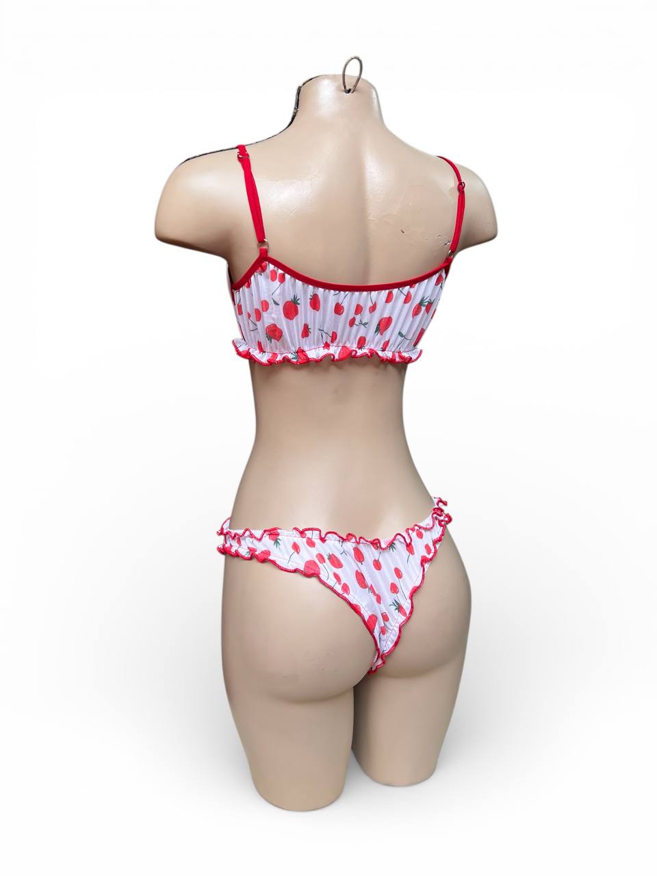 CONJUNTO FRESITAS MALLA