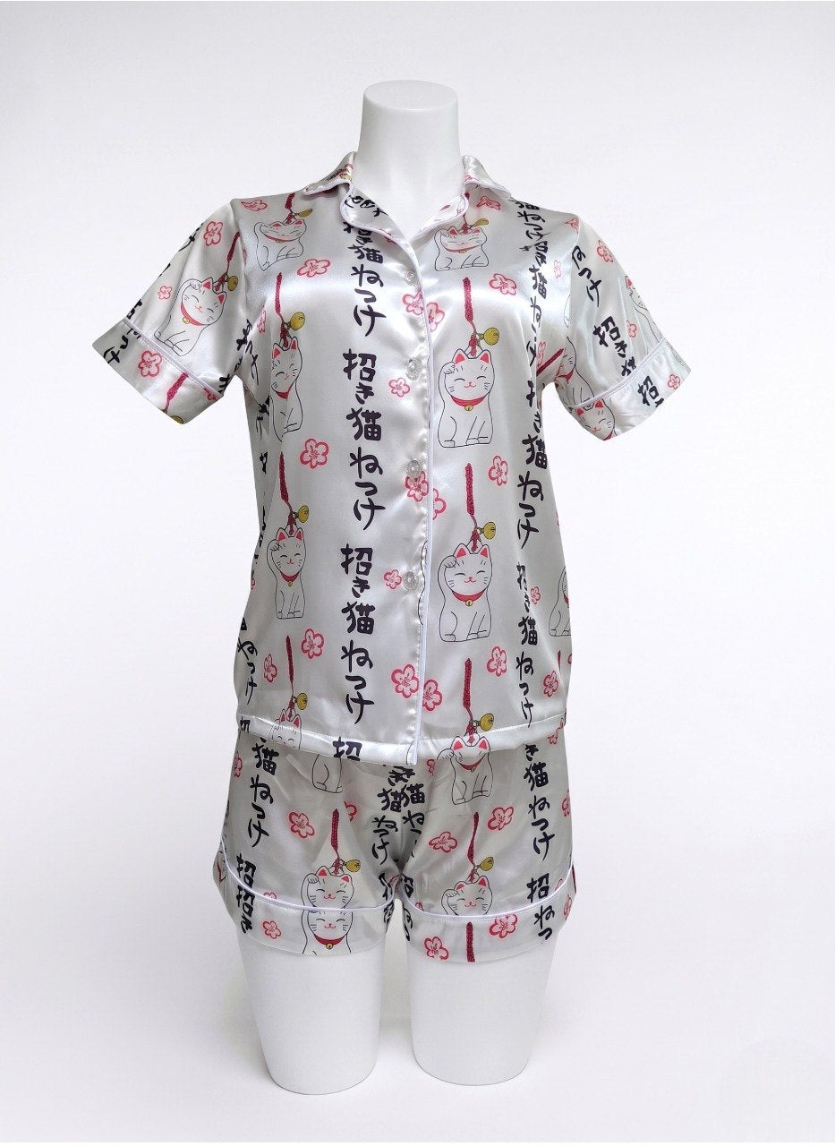 MANEKI-NEKO SATIN PAJAMAS