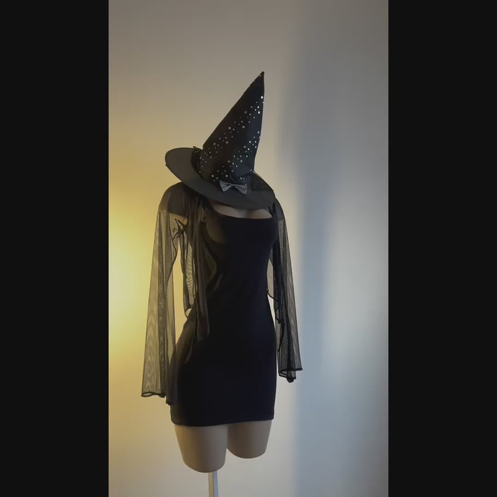 TRAJE BRUJITA