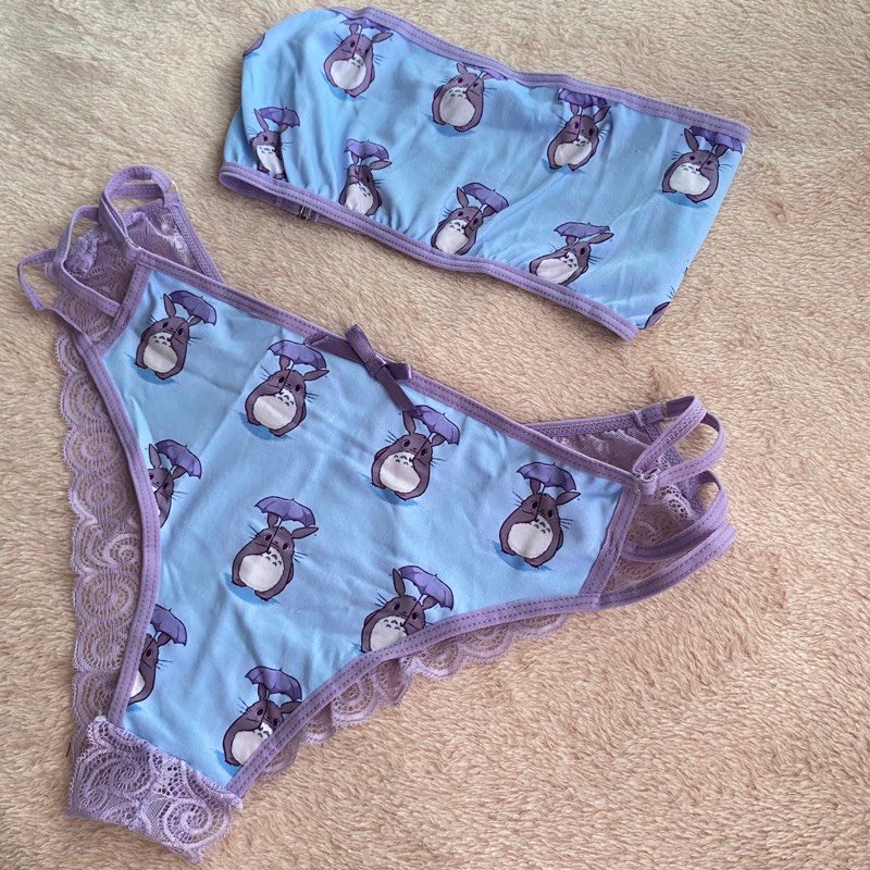 CONJUNTO TOTORO