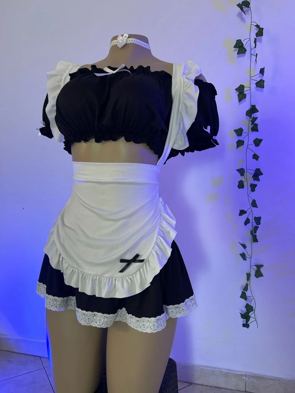 TRAJE MAID WAIFU