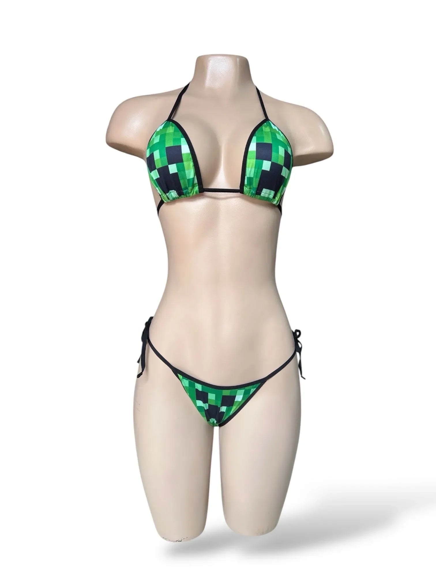 MINECRAFT SUNBATHER