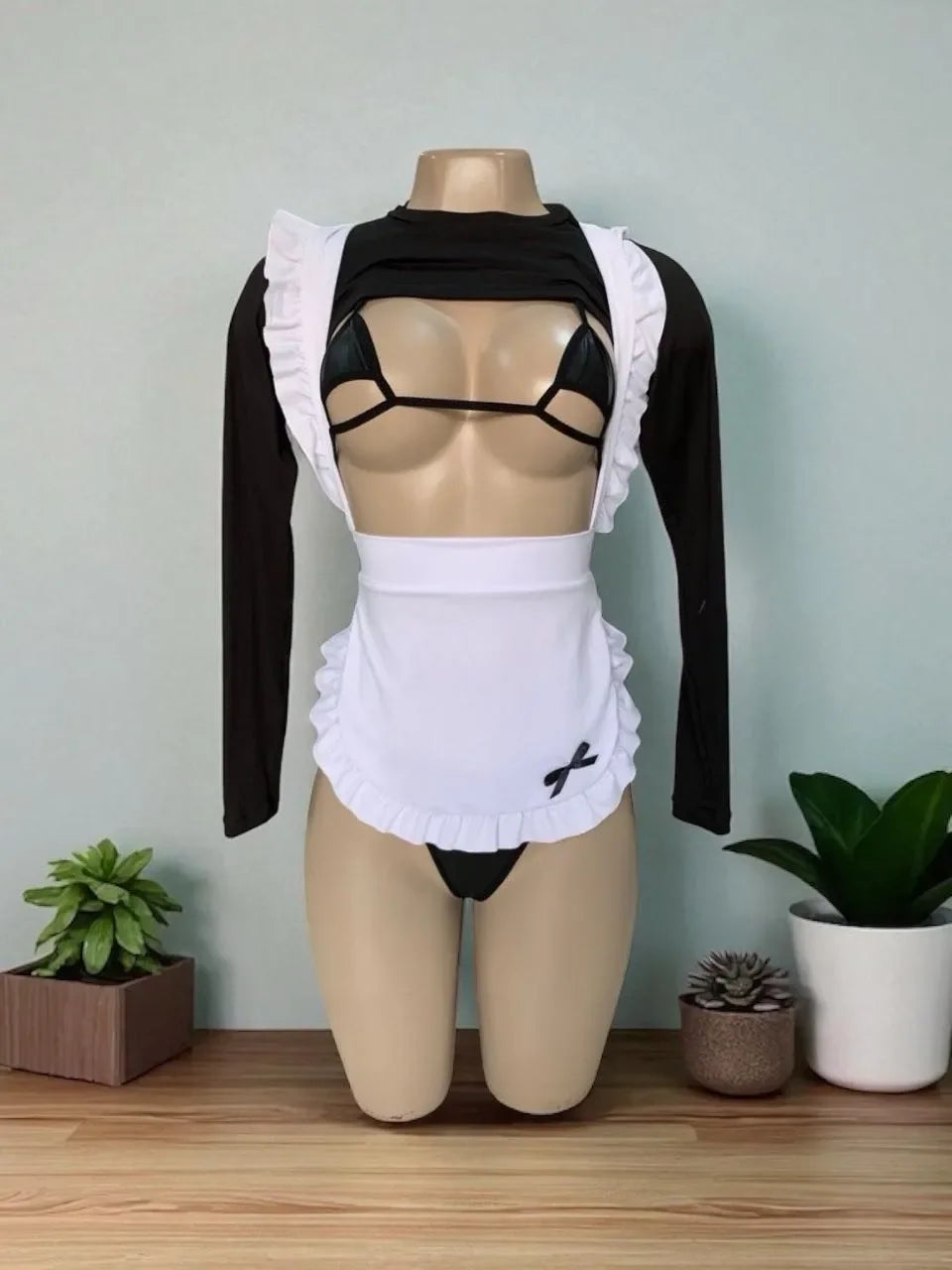 TRAJE MAID