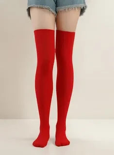 RED BUCCANEER SOCKS